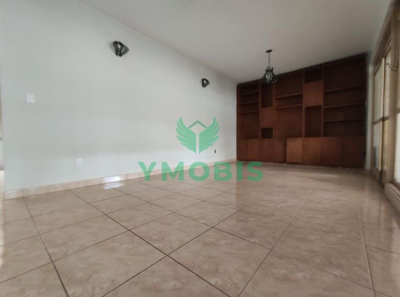 CASA AMPLA NA QNF – TAGUATINGA NORTE | 350m² | 5 QUARTOS | 2 SUÍTES | ESCRITURADA E COM HABITE-SE — foto 2 de 16