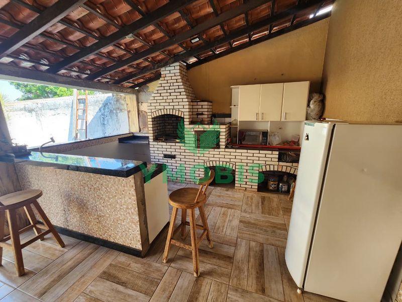 Casa em condomínio com piscina, churrasqueira e 5 vagas de garagem — foto 26 de 52