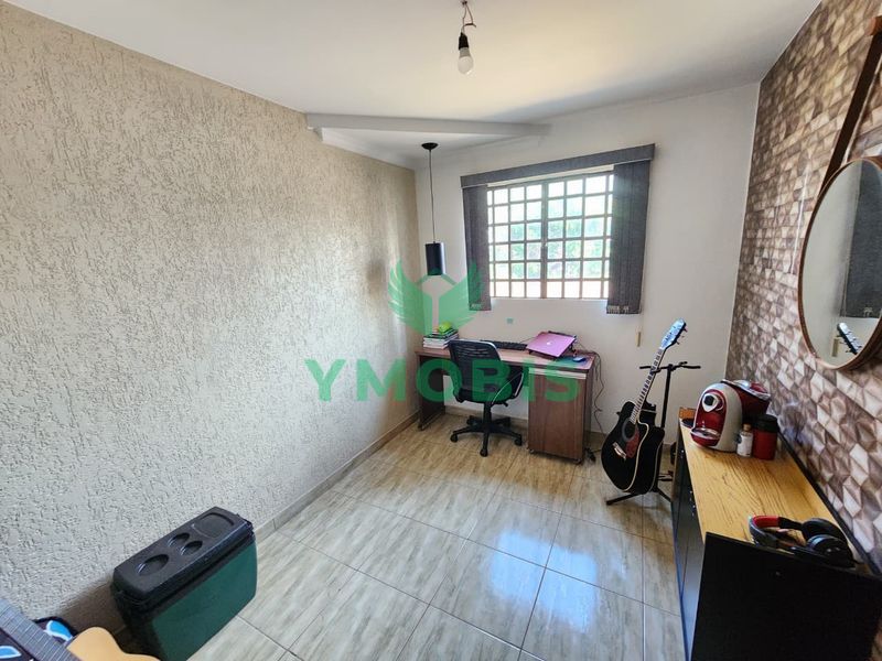 Casa em condomínio com piscina, churrasqueira e 5 vagas de garagem — foto 34 de 52
