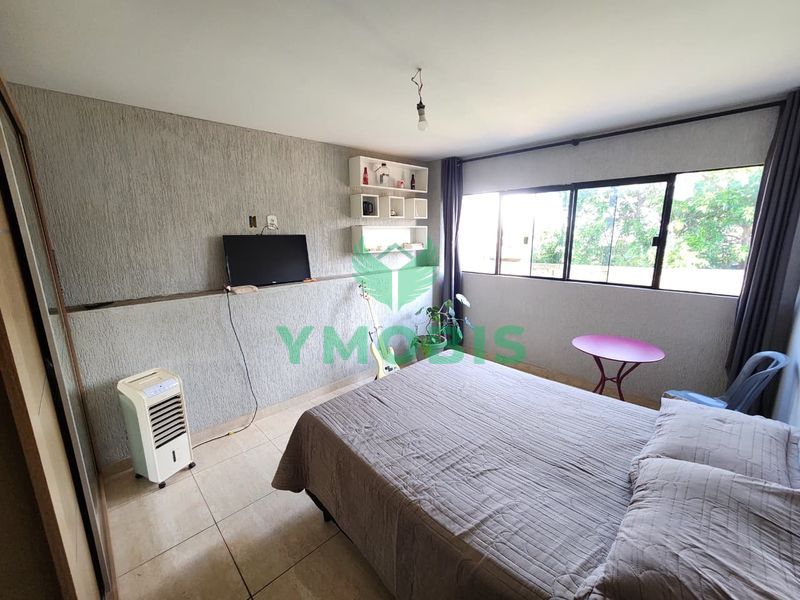 Casa em condomínio com piscina, churrasqueira e 5 vagas de garagem — foto 35 de 52