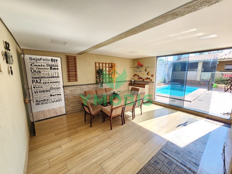 Casa em condomínio com piscina, churrasqueira e 5 vagas de garagem — foto 20 de 52