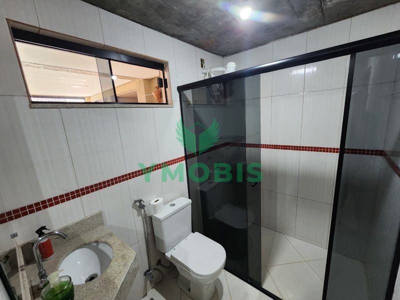 Casa em condomínio com piscina, churrasqueira e 5 vagas de garagem — foto 19 de 52