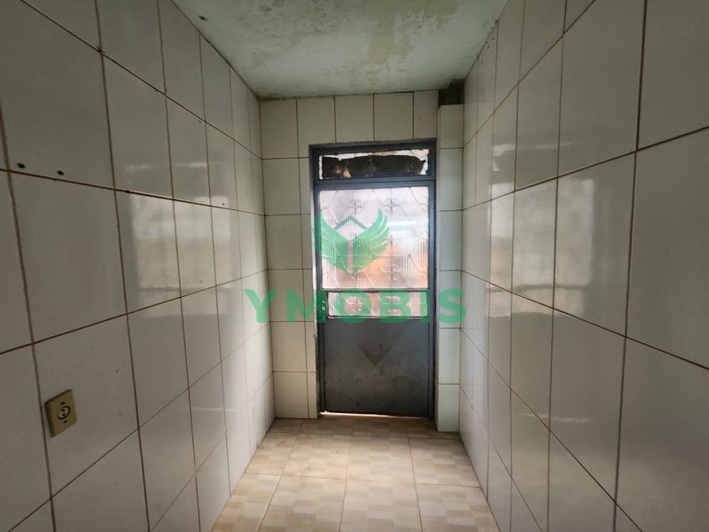 Sobrado com 3 casas independentes, ótimo investimento- QR 429 Samambaia Norte - Brasília - DF — foto 10 de 18
