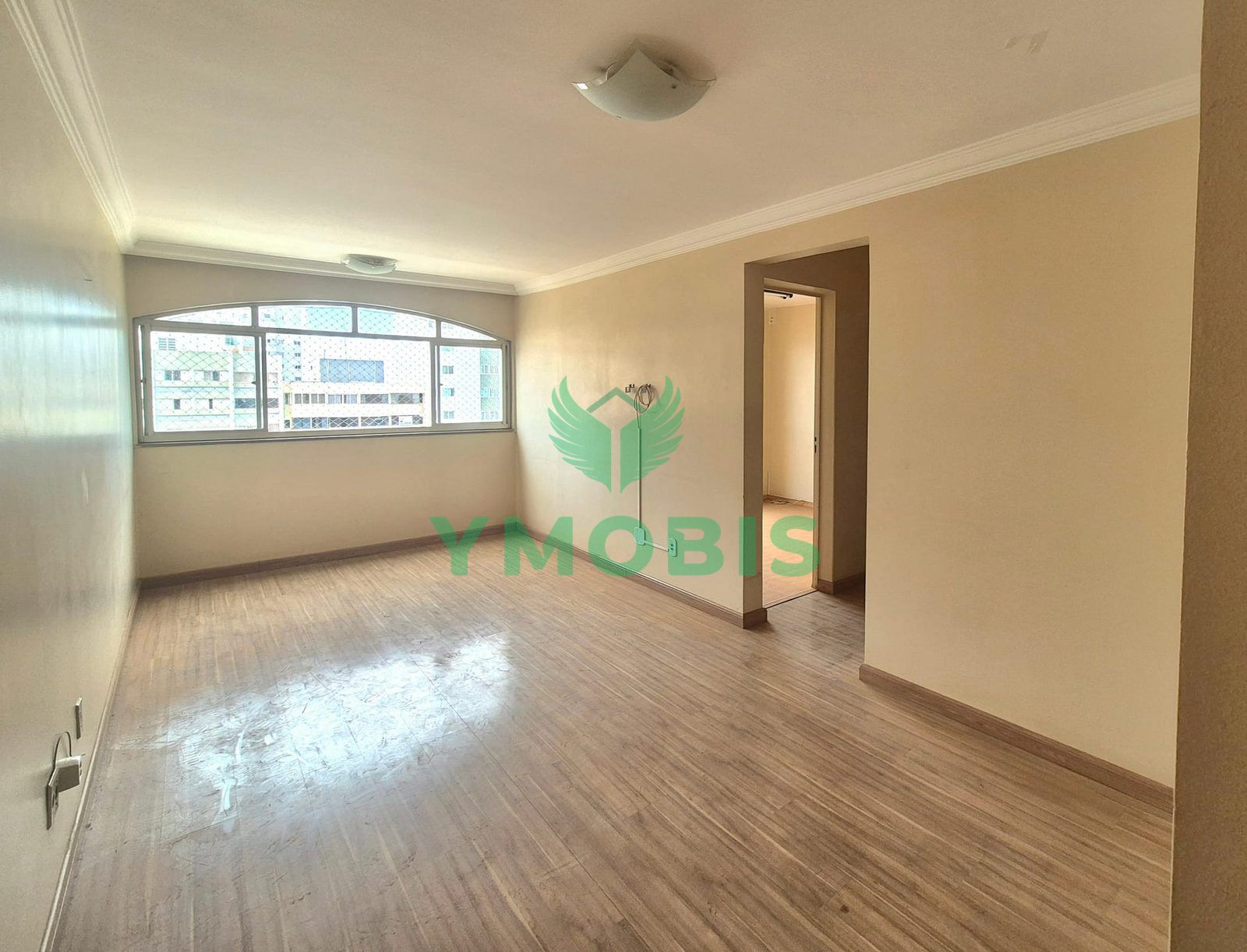 Apartamento de 2 quartos + DCE - Vista livre, Vaga coberta - Excelente Localização - Edifício Halley - CNB 5 - Taguatinga Norte, Brasília, DF