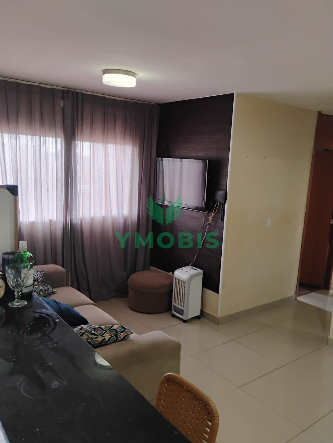 Apartamento à Venda no Parque do Riacho – 3 Quartos (uma suíte), Armários Planejados e Vaga na Porta, Riacho Fundo II, Brasília, DF