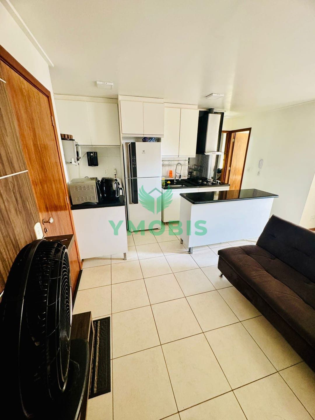 Apartamento à Venda - Semi Mobiliado - São 2 Quartos com Suíte, Varanda e Lazer - Residencial Easy (Águas Claras, Norte), Brasília, DF