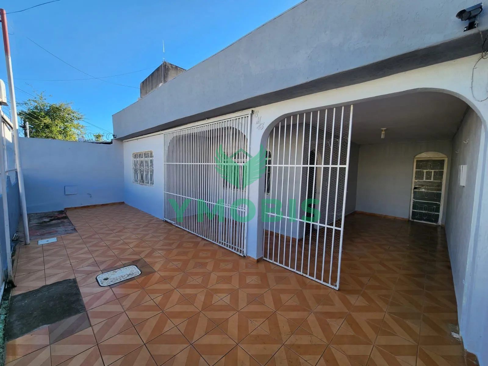 Casa 3 casas ótima localização na QNM 6, Ceilândia Norte, Brasília, DF